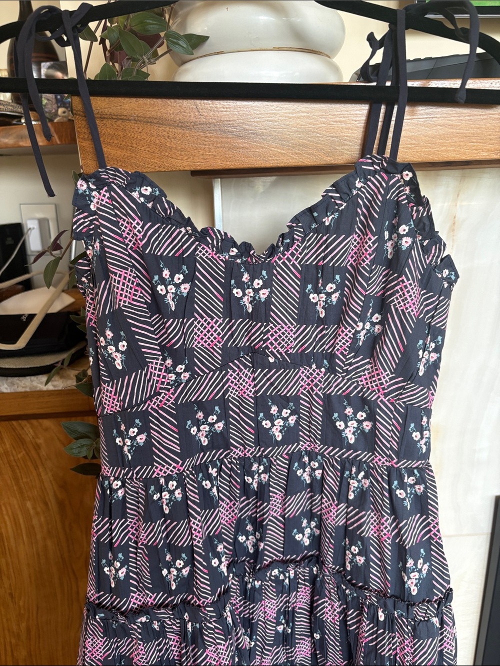 Christy Lynn Floral Midi - Picture 2 of 4